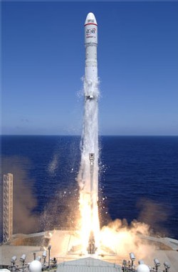 The Zenit rocket lifts off with EchoStar 10. Credit: Sea Launch