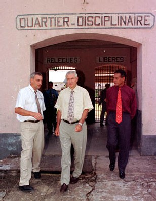 J.P. JACOB- visite M. DUFFOUR ministre de la Culture 03/09/2001-L. BERTRAND