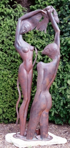 Adam et Ève – cuivre repoussé – 1960 (1,98 m x 0,69 m) - photo Yvan Marcou