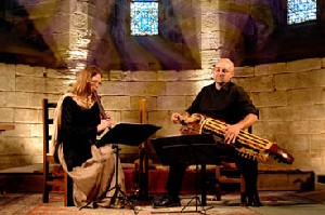 Les Troubadours chantent l’art roman. Les Troubadours chantent l’art roman.