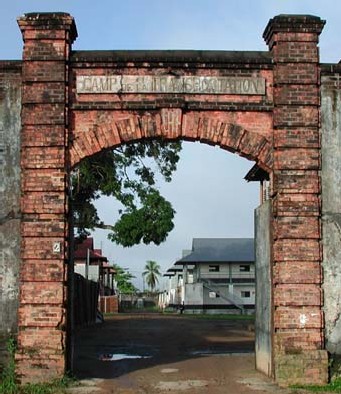 Entrée du Camp de la Transportation.