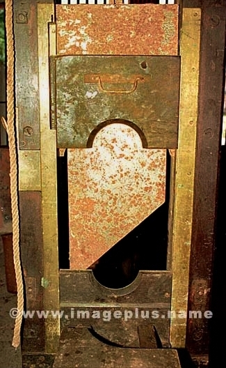 Guillotine "Berger" - photo Yvan Marcou Guillotine "Berger" - photo Yvan Marcou