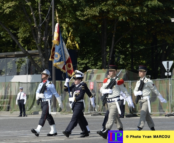 B-100-14 juillet 2013- AA