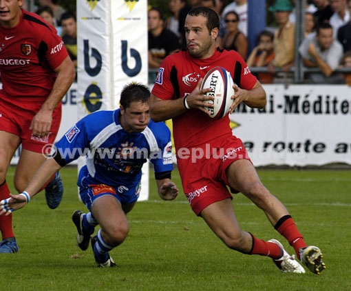 073-Rugby-03-09-05-A.jpg